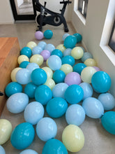 Load image into Gallery viewer, Floor Balloons (15 plain latex balloons per bundle) THIS ITEM WILL NOT FLOAT