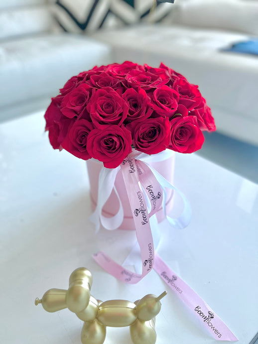 Fresh Roses in a Box