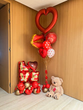 Load image into Gallery viewer, Wild love bouquet