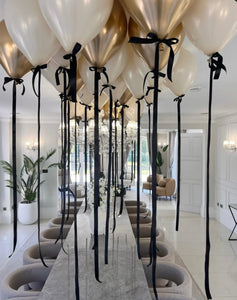 Ceiling balloons with bow (Approx. 15 balloons per bundle)