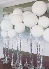 Load image into Gallery viewer, Maxi balloon with metallic tassel