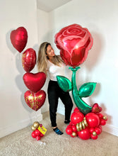 Load image into Gallery viewer, Rose Love Bouquet