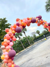 Load image into Gallery viewer, Organic Balloon Arch